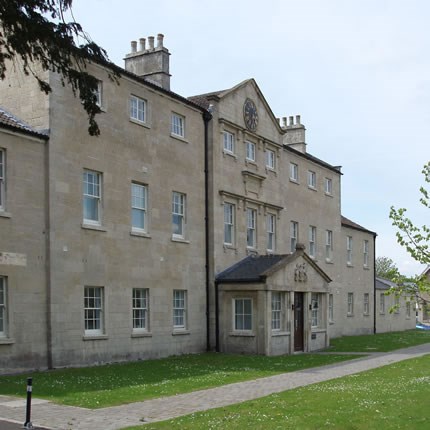 Ward 4 Garden at St Martin's Hospital Information Neighbourly