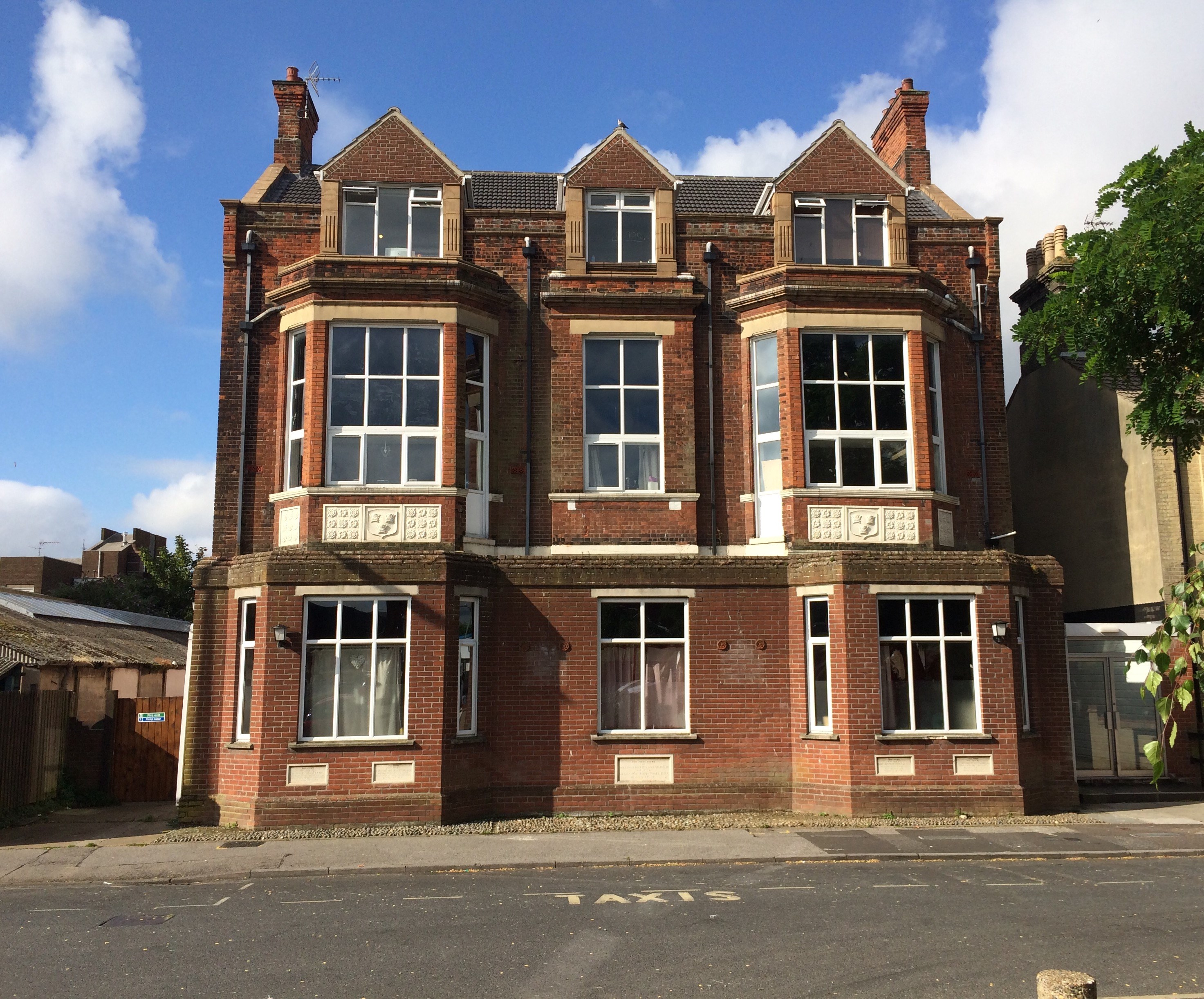 Beaconsfield House Information Neighbourly